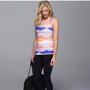 Lululemon Athletica Dancing Warrior Top, Size 6